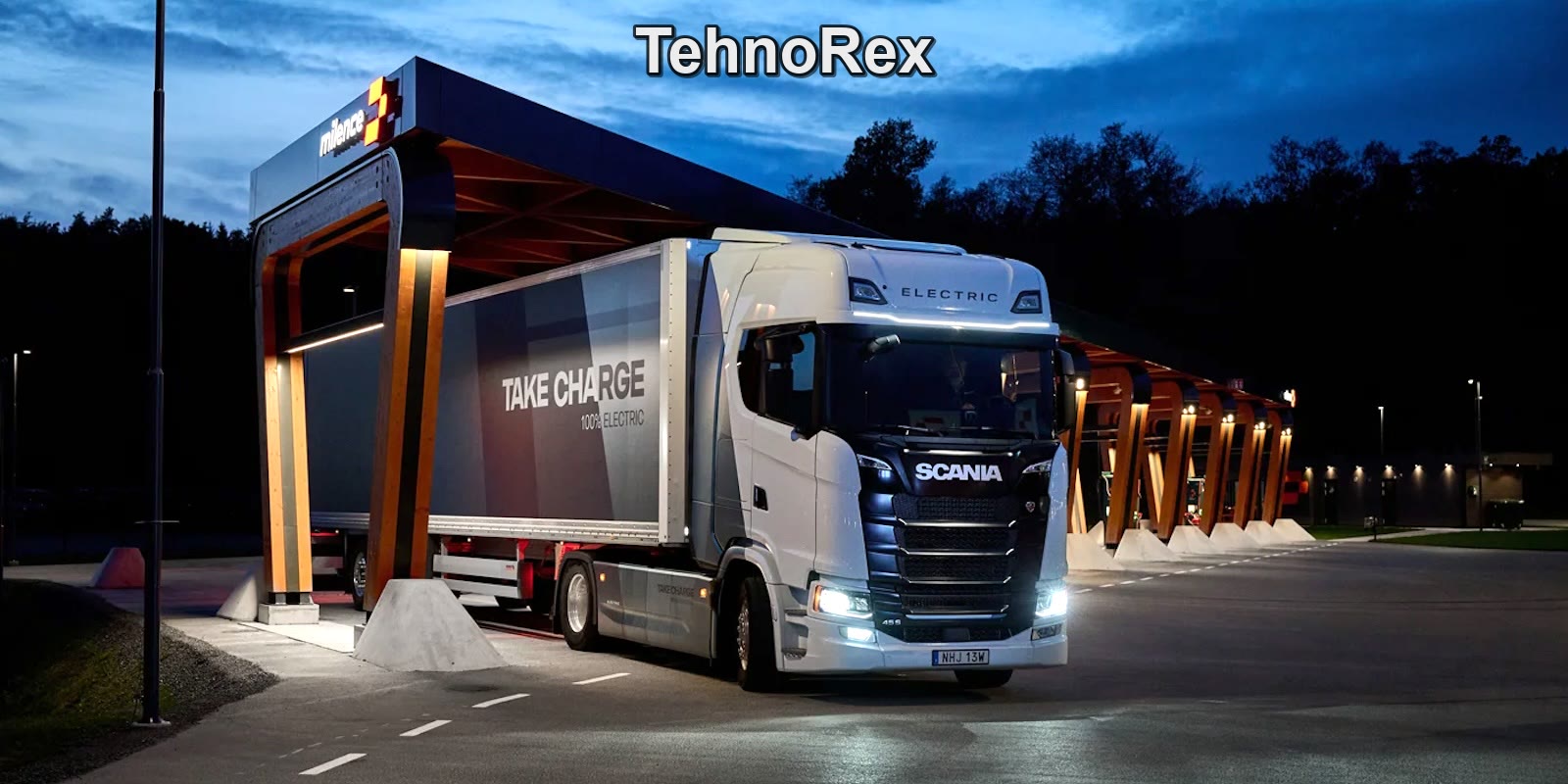 Электрический тягач Scania на зарядной станции