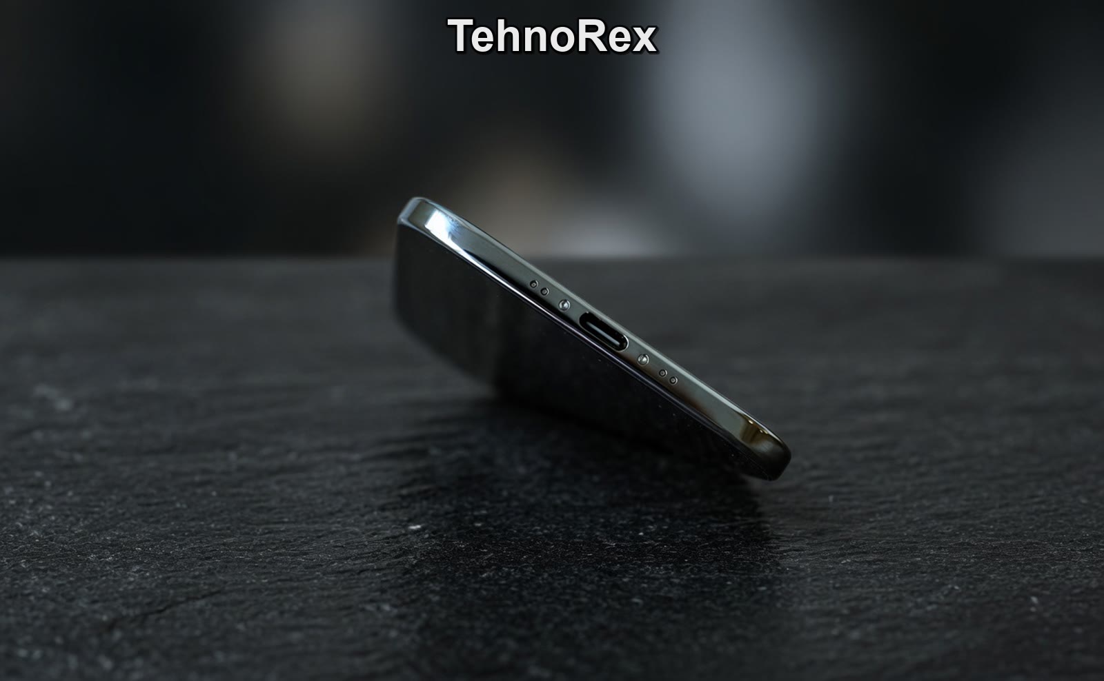 Блок камеры iPhone Air крупным планом