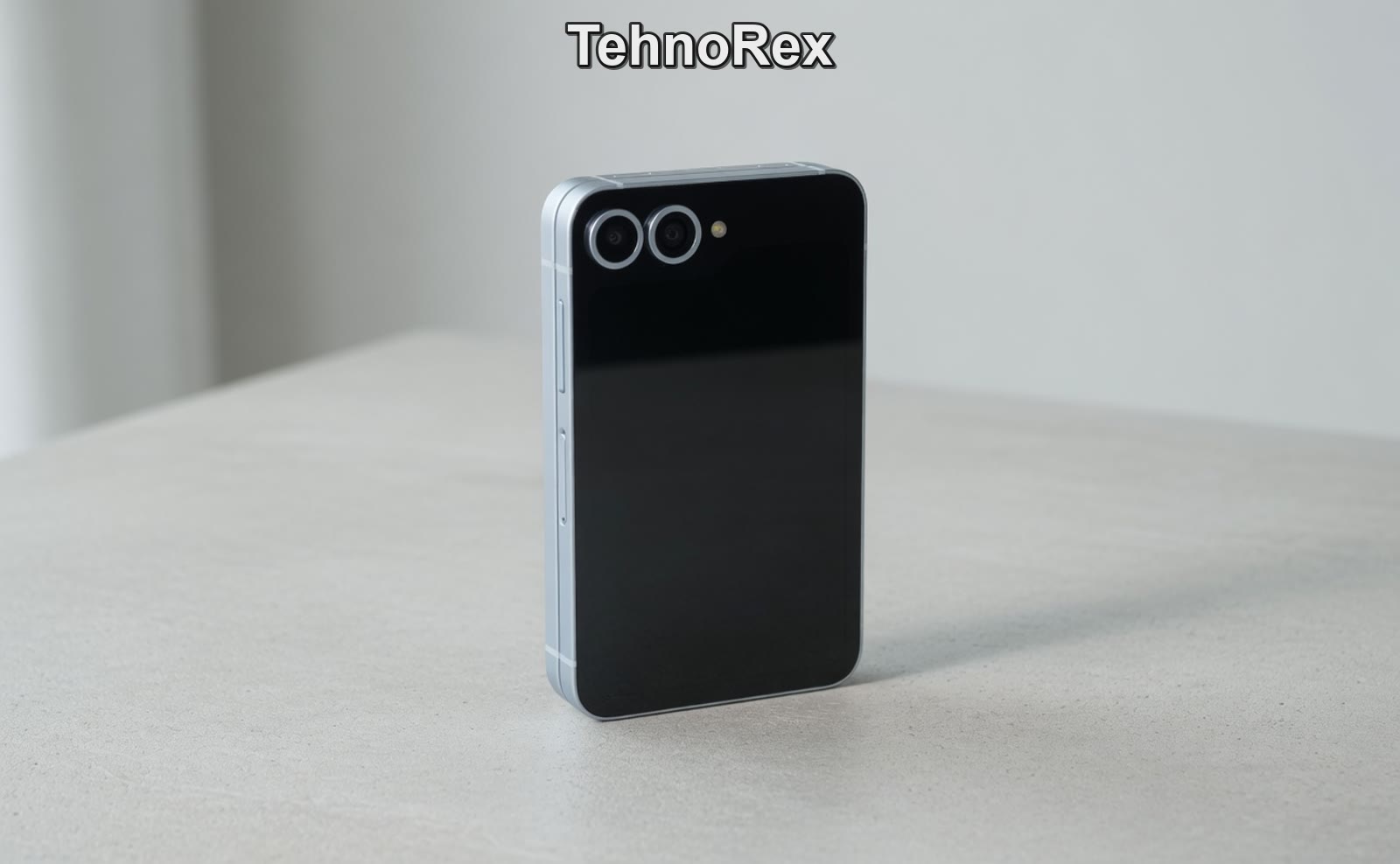 Samsung Galaxy Z Flip6, блок камер