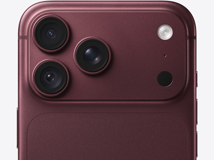 iPhone 18 Pro Max: камера-блок 48 Мп крупным планом