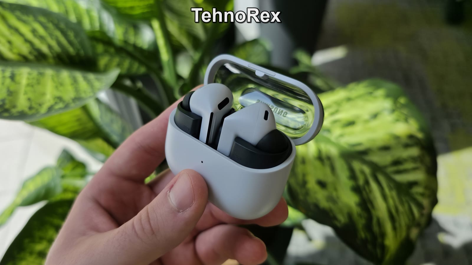 Galaxy Buds 5 FE: звук как у прошлых «полных» Buds, цену $149 не тронут. Пока слух