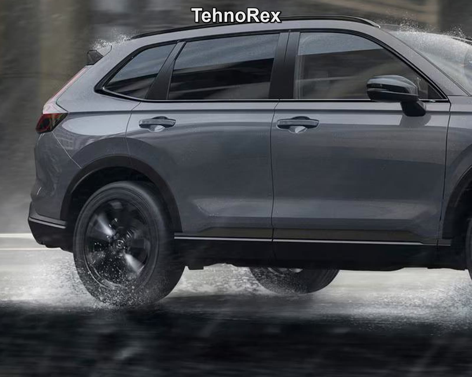 Боковая часть нового Honda CR-V