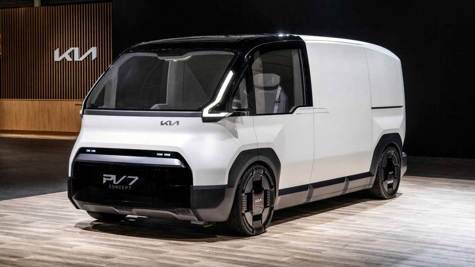 Kia PV7: электрический офис на колёсах едет в Ганновер
