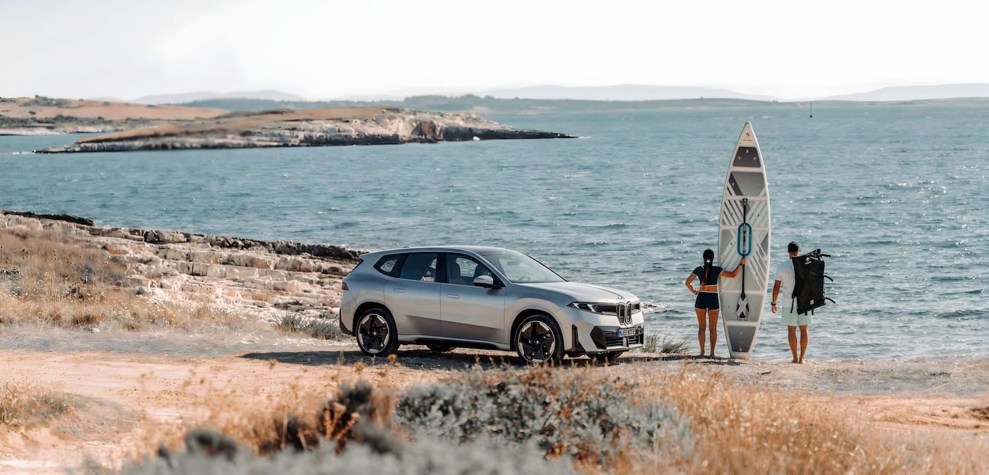 BMW iX3 2027: скидка $500 за лояльность и кредит 4,99% на 60 месяцев