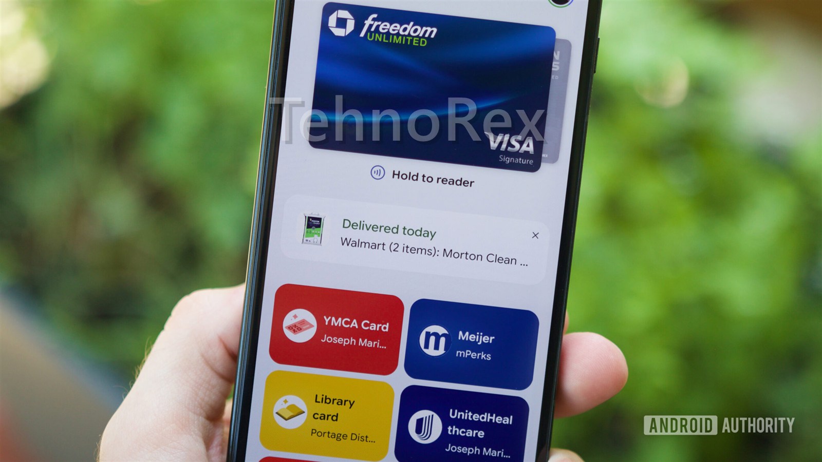 Google Wallet готовят для iPhone. Пока это строки в коде, не App Store