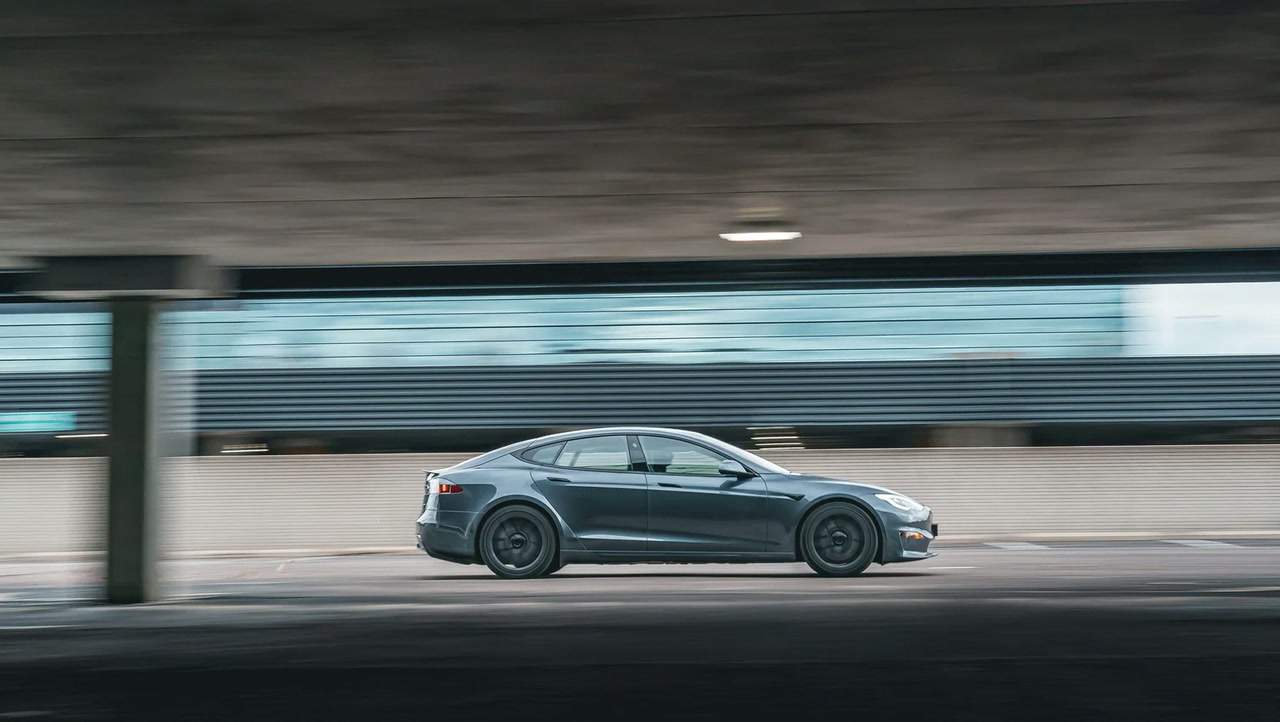 Завод Tesla в Германии и планы расширения