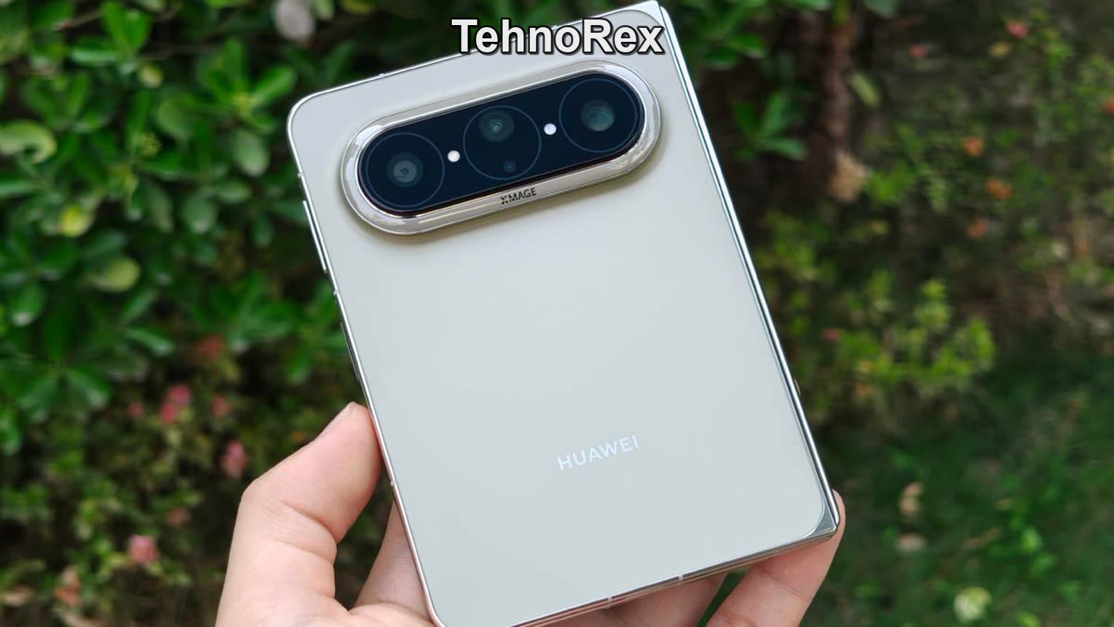Huawei: Pura X Max разошёлся тиражом 1,2 млн за четыре месяца. Это цифра бренда