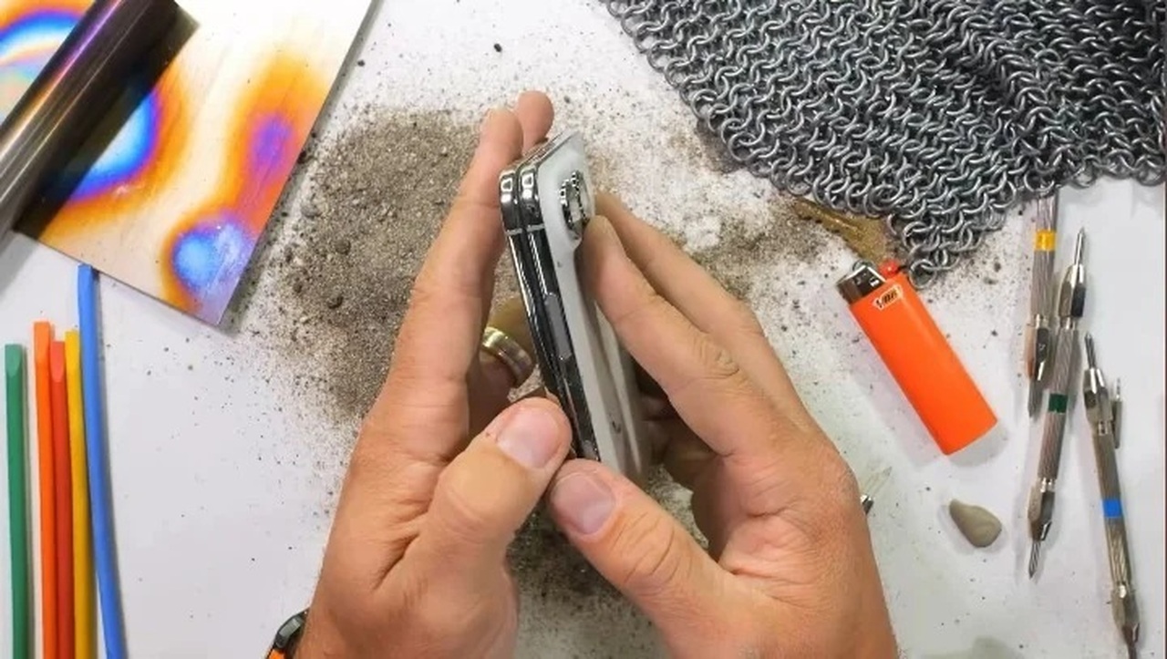 iPhone Duo