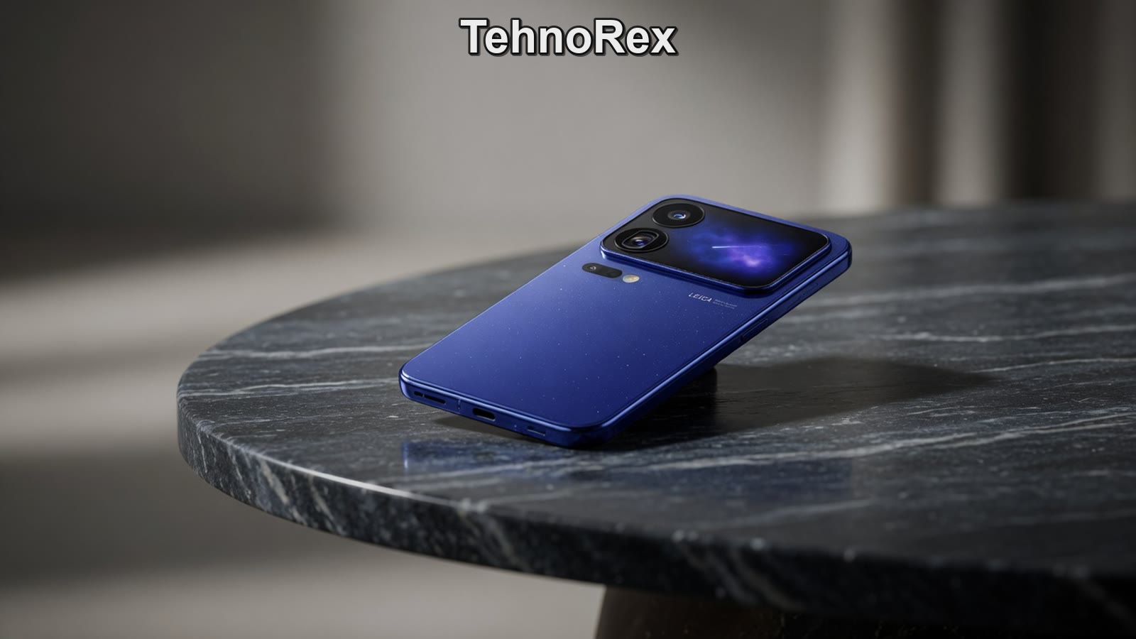 Задняя панель Xiaomi 18 Pro со вторым экраном на блоке камер