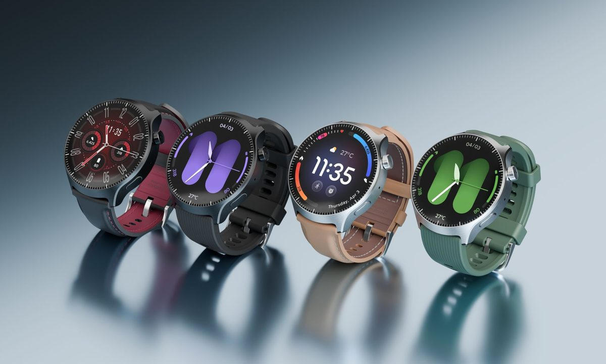 Moto Watch Ultra четыре ремешка официальное фото