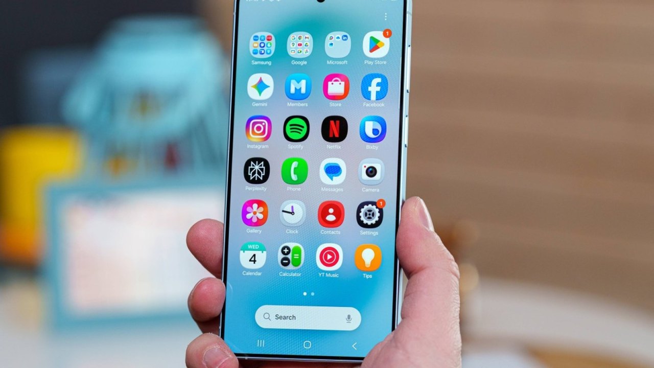 Galaxy S27+ без UWB: что это меняет для покупателя
