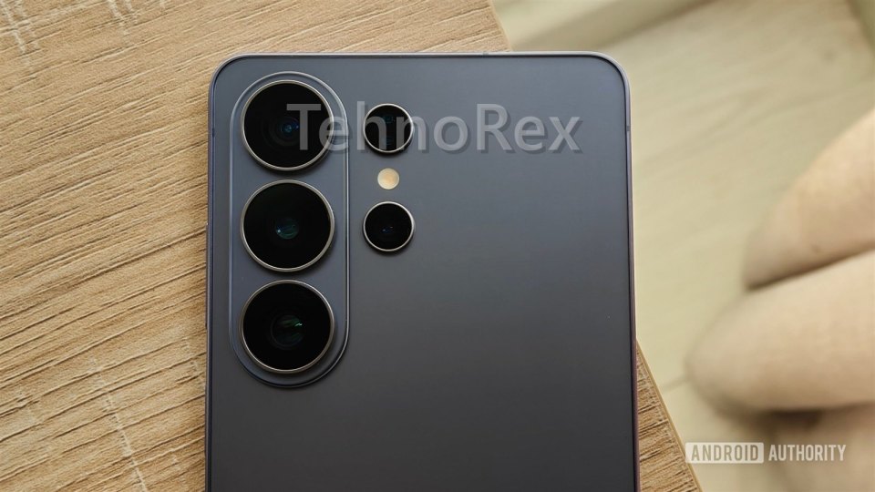 Galaxy S26 в Корее хотят поднять на 149 600 вон с 1 октября. Samsung ещё думает