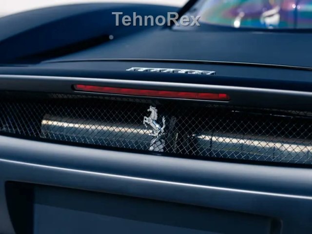 Чёрная дыра на колёсах: единственная в мире матовая Ferrari Enzo выставлена на продажу
