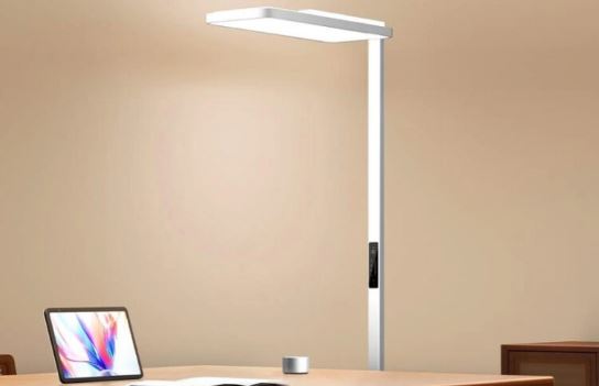 Xiaomi Mijia Vertical Study Lamp 2 обзор: умная лампа с ресурсом 17 лет и яркостью 12700 люмен Xiaomi Mijia Vertical Study Lamp 2 обзор: умная лампа с ресурсом 17 лет и 12700 люмен